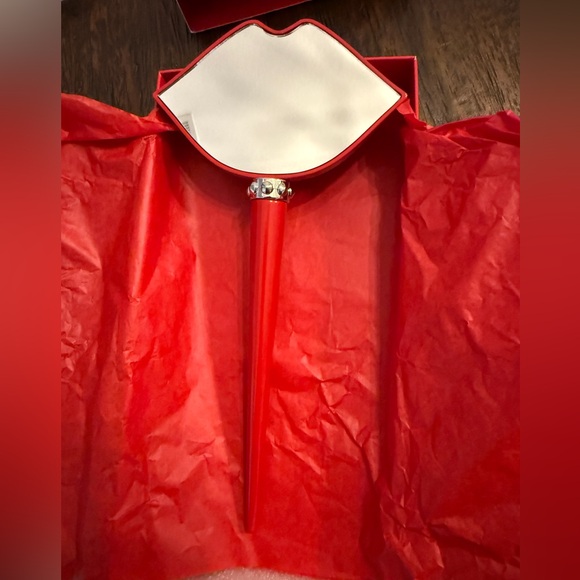 Christian Louboutin lip shaped mirror NIB - Picture 2 of 5